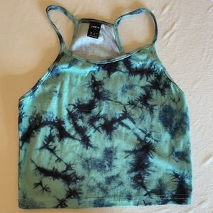 Tie-dye crop top